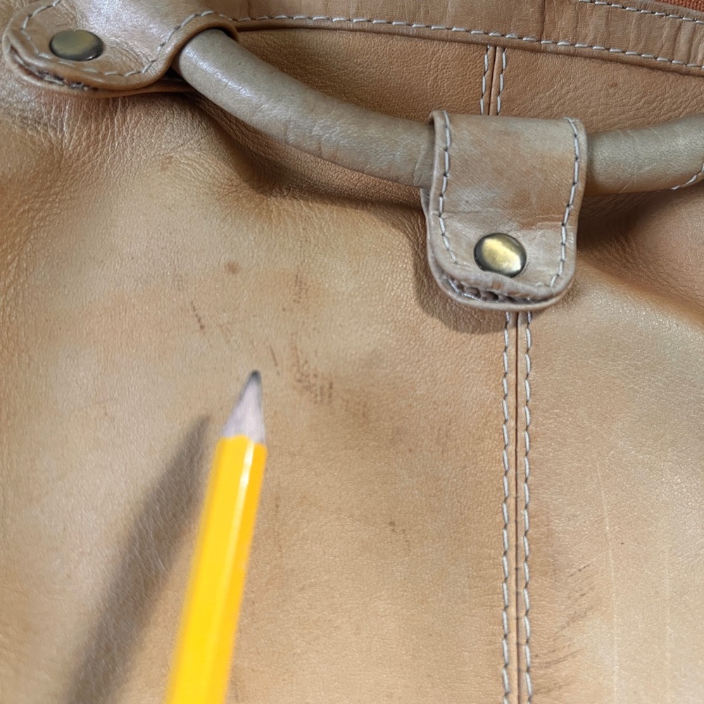 Vintage NorthStyle Leather Tote in Camel - Picture 13 of 14